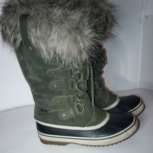 SOREL Waterproof Joan Of Arctic Green Suede Winter Boots